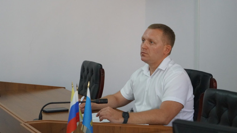 На планерке в администрации Грачевского округа рассмотрены текущие вопросы, поставлены задачи на неделю. На планерке в администрации Грачевского округа рассмотрены текущие вопросы, поставлены задачи на неделю.